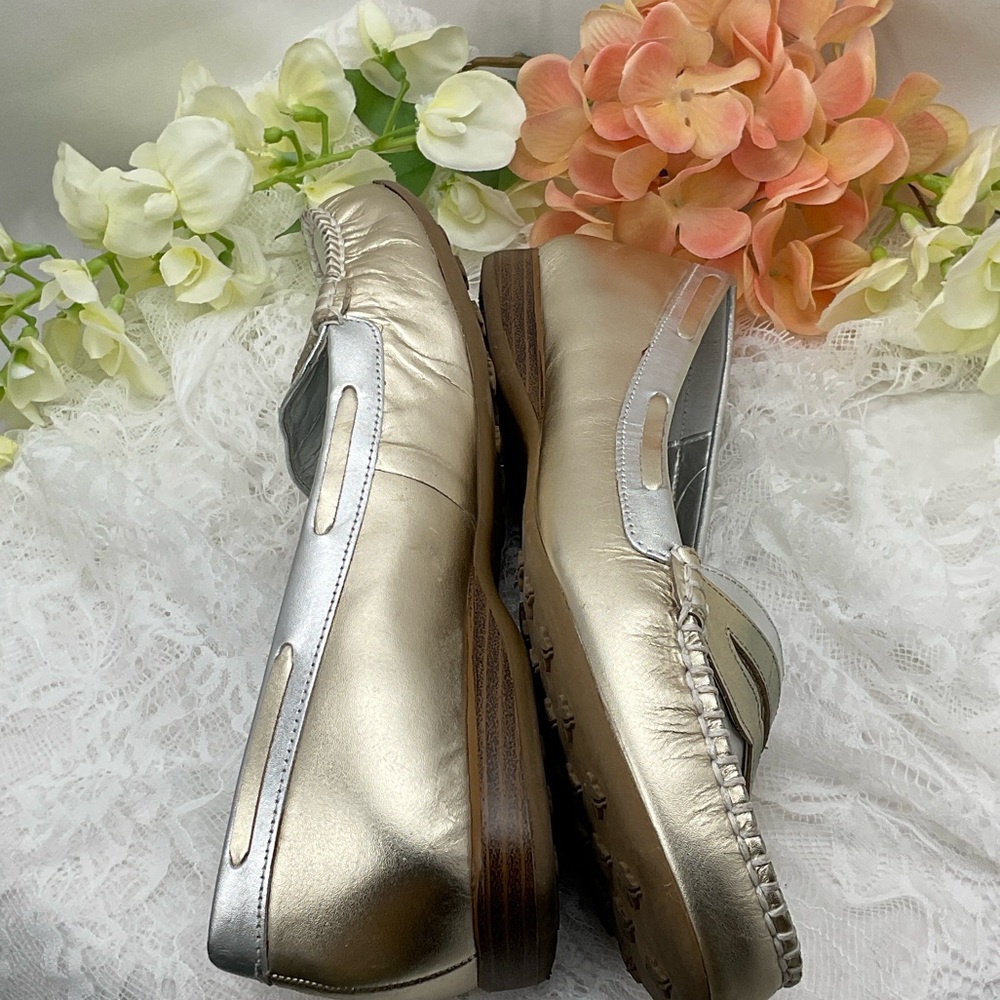 White Mountain‎ Women's Silver and Gold Penny Loafers Sz7.5 - Picture 5 of 8